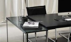 嗯，先聊点实在的吧。天涯社区是啥？嘿，它就是个超火的网络社区，大家为了各种话题聚会交流。刚过完一个长假回到三亚，心情还high着，别提多惬意了。